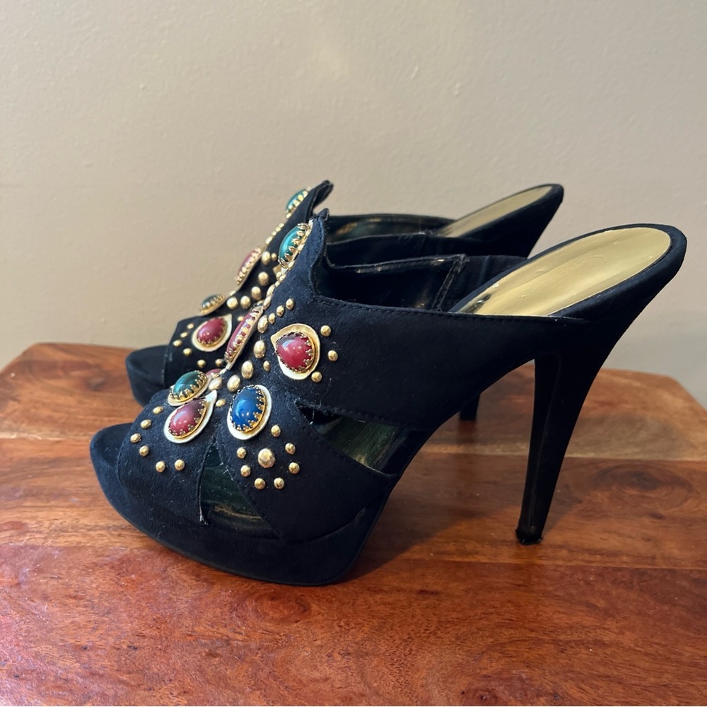 Carlos by Carlos Santana black open toe Crown multi jeweled slip on heels 8.5
